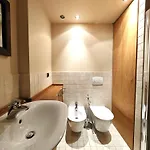 Apartment Hostdomus - 007 *